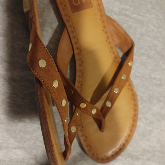 Dolce Vita Leather Sandals - Picture 2 of 3